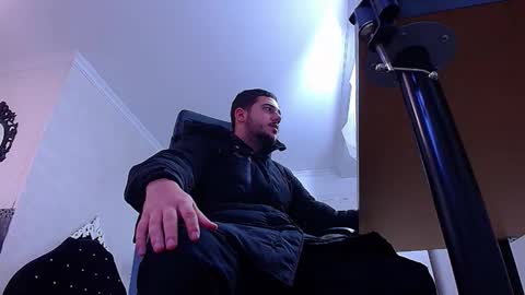 JoshKnight online show from October 27, 5:22 am