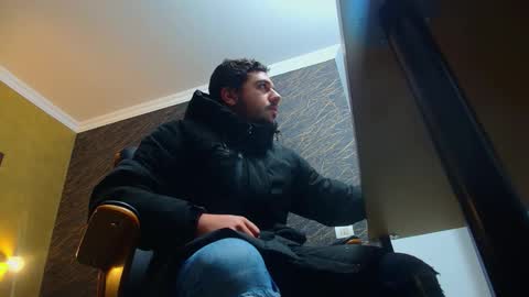 JoshKnight online show from November 24, 5:07 am