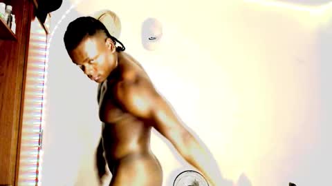 joshloganx online show from March 3, 9:31 pm