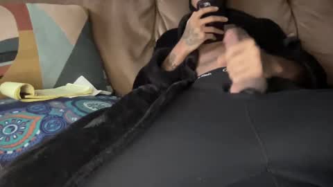 joshperrygoon online show from December 25, 8:17 pm