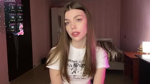 Ivy online show from April 28, 9:14 am