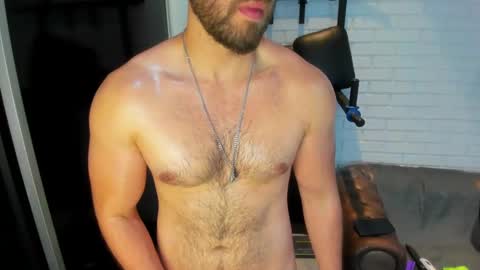 Snapshot of joshualyon chatting on January 6, 7:35 pm Joshua The Lion online show from January 6, 7:35 pm