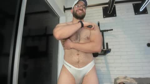 Snapshot of joshualyon chatting on February 14, 7:33 pm Joshua The Lion online show from February 14, 7:33 pm