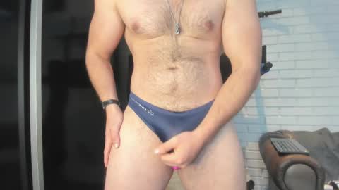 Snapshot of joshualyon chatting on February 19, 1:40 am Joshua The Lion online show from February 19, 1:40 am