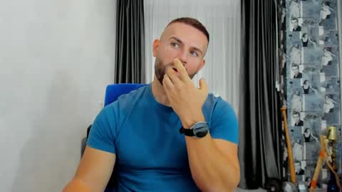 Snapshot of joshuamuscle69 chatting on January 18, 7:07 am joshuamuscle69 online show from January 18, 7:07 am