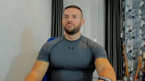 Snapshot of joshuamuscle69 chatting on January 24, 6:46 am joshuamuscle69 online show from January 24, 6:46 am