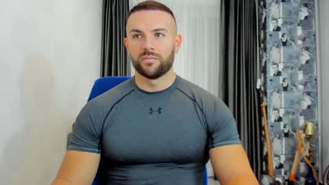 Snapshot of joshuamuscle69 chatting on January 27, 6:19 am joshuamuscle69 online show from January 27, 6:19 am