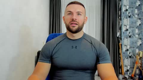 Snapshot of joshuamuscle69 chatting on January 28, 5:43 am joshuamuscle69 online show from January 28, 5:43 am