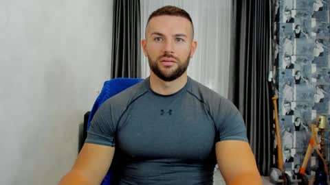 Snapshot of joshuamuscle69 chatting on January 30, 5:41 am joshuamuscle69 online show from January 30, 5:41 am