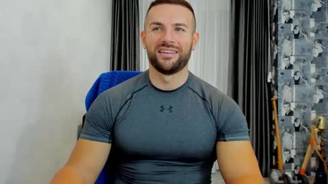 Snapshot of joshuamuscle69 chatting on February 1, 5:49 am joshuamuscle69 online show from February 1, 5:49 am