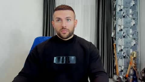 Snapshot of joshuamuscle69 chatting on February 1, 11:10 am joshuamuscle69 online show from February 1, 11:10 am