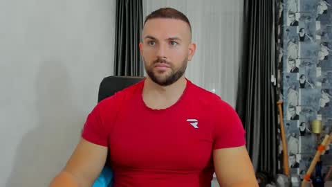 Snapshot of joshuamuscle69 chatting on February 6, 9:11 am joshuamuscle69 online show from February 6, 9:11 am