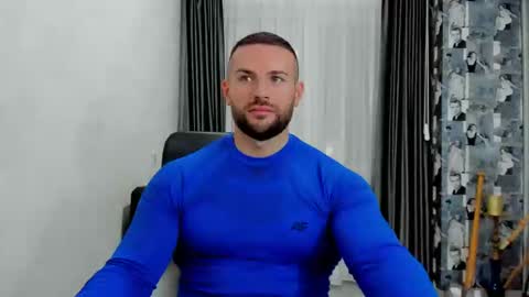 Snapshot of joshuamuscle69 chatting on February 17, 3:20 pm joshuamuscle69 online show from February 17, 3:20 pm