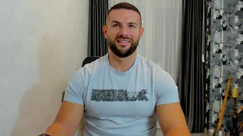 Snapshot of joshuamuscle69 chatting on February 19, 6:33 am joshuamuscle69 online show from February 19, 6:33 am