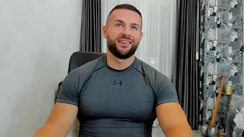 Snapshot of joshuamuscle69 chatting on February 28, 2:42 pm joshuamuscle69 online show from February 28, 2:42 pm