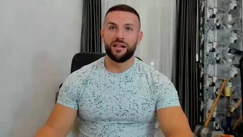 Snapshot of joshuamuscle69 chatting on March 4, 11:19 am joshuamuscle69 online show from March 4, 11:19 am