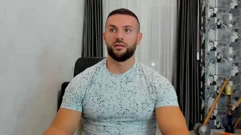 Snapshot of joshuamuscle69 chatting on March 5, 10:00 am joshuamuscle69 online show from March 5, 10:00 am