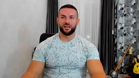 Snapshot of joshuamuscle69 chatting on March 6, 9:36 am joshuamuscle69 online show from March 6, 9:36 am