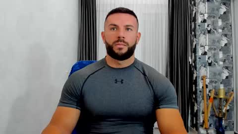 Snapshot of joshuamuscle69 chatting on September 10, 4:23 am joshuamuscle69 online show from September 10, 4:23 am