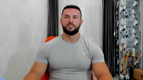 Snapshot of joshuamuscle69 chatting on September 22, 4:36 am joshuamuscle69 online show from September 22, 4:36 am