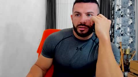 Snapshot of joshuamuscle69 chatting on September 27, 6:18 am joshuamuscle69 online show from September 27, 6:18 am