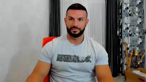 Snapshot of joshuamuscle69 chatting on October 2, 5:14 am joshuamuscle69 online show from October 2, 5:14 am