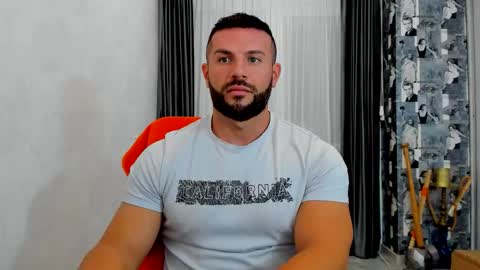 Snapshot of joshuamuscle69 chatting on October 3, 8:33 am joshuamuscle69 online show from October 3, 8:33 am