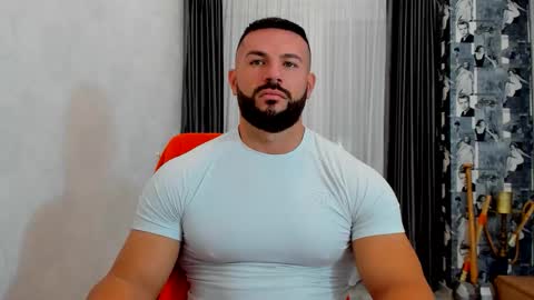 Snapshot of joshuamuscle69 chatting on October 5, 5:28 am joshuamuscle69 online show from October 5, 5:28 am