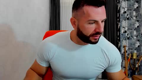 Snapshot of joshuamuscle69 chatting on October 6, 5:16 am joshuamuscle69 online show from October 6, 5:16 am