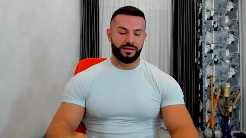 Snapshot of joshuamuscle69 chatting on October 7, 4:42 am joshuamuscle69 online show from October 7, 4:42 am