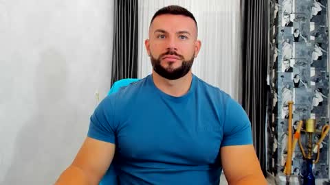 Snapshot of joshuamuscle69 chatting on October 20, 6:03 am joshuamuscle69 online show from October 20, 6:03 am