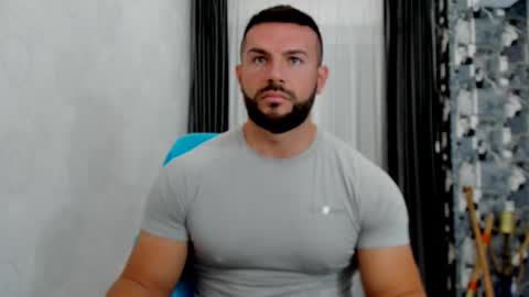 Snapshot of joshuamuscle69 chatting on October 27, 5:55 am joshuamuscle69 online show from October 27, 5:55 am