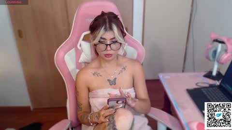 josephine   independent model    online show from December 19, 12:34 am