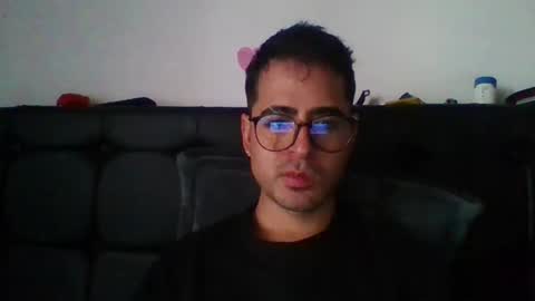 josux8 online show from February 23, 1:19 pm