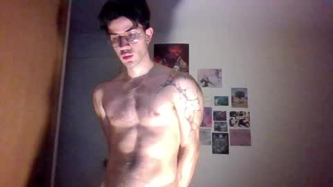 jotarojas1 online show from December 20, 3:36 am