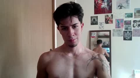 jotarojas1 online show from January 4, 8:37 pm