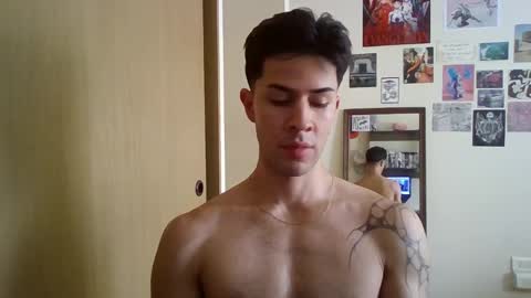 jotarojas1 online show from January 12, 8:47 pm