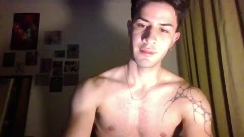 jotarojas1 online show from January 13, 5:44 am