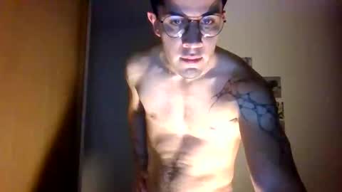 jotarojas1 online show from January 20, 1:18 am