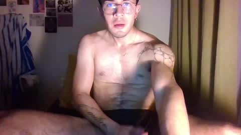 jotarojas1 online show from January 22, 5:05 am