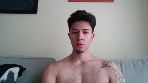 jotarojas1 online show from February 9, 4:18 pm