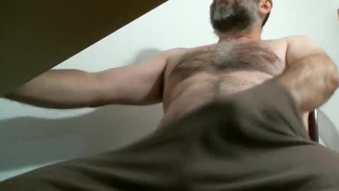 Snapshot of jovymad77 chatting on December 18, 12:27 am jovymad77 online show from December 18, 12:27 am