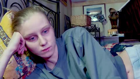 joy_keys online show from January 25, 6:24 pm