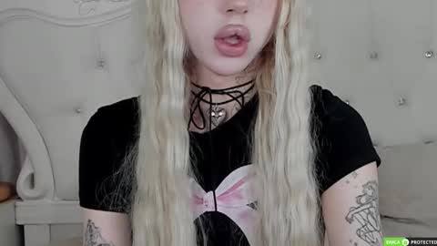 Snapshot of joybarker chatting on September 9, 3:50 am Joy Barker online show from September 9, 3:50 am