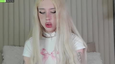 Snapshot of joybarker chatting on September 13, 8:47 am Joy Barker online show from September 13, 8:47 am