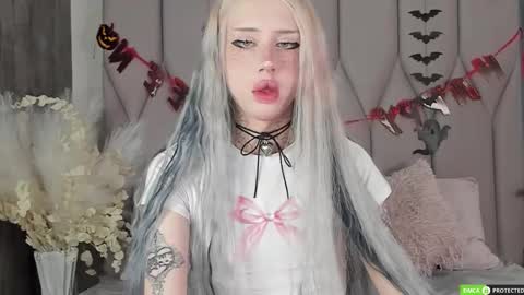 Snapshot of joybarker chatting on October 14, 1:45 pm Joy Barker online show from October 14, 1:45 pm