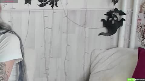 Snapshot of joybarker chatting on October 19, 8:26 am Joy Barker online show from October 19, 8:26 am