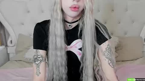 Snapshot of joybarker chatting on November 10, 4:00 am Joy Barker online show from November 10, 4:00 am