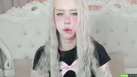 Snapshot of joybarker chatting on November 11, 8:36 am Joy Barker online show from November 11, 8:36 am