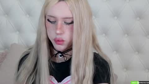 Snapshot of joybarker chatting on November 26, 2:07 pm Joy Barker online show from November 26, 2:07 pm